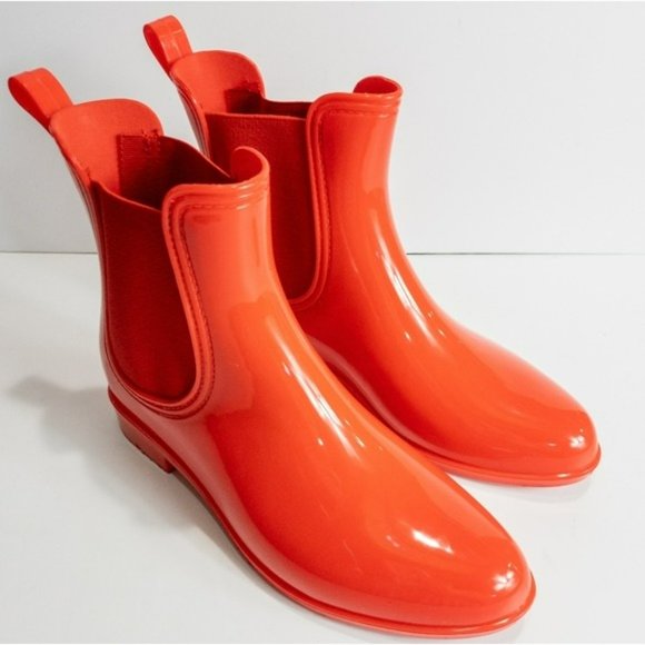 INC International Concepts Raelyn Rain Boots Red -7 - Picture 2 of 4